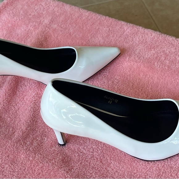 Rainbow White Patent Heels - Picture 11 of 12